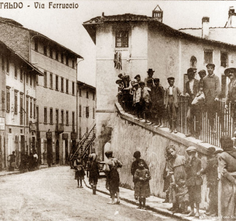 via Ferruccio (oggi via Roma) Certaldo